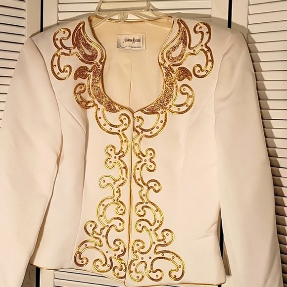 Vintage Neiman Marcus Farinae Womens Jacket White With Gold Accents SZ8 - Picture 2 of 9